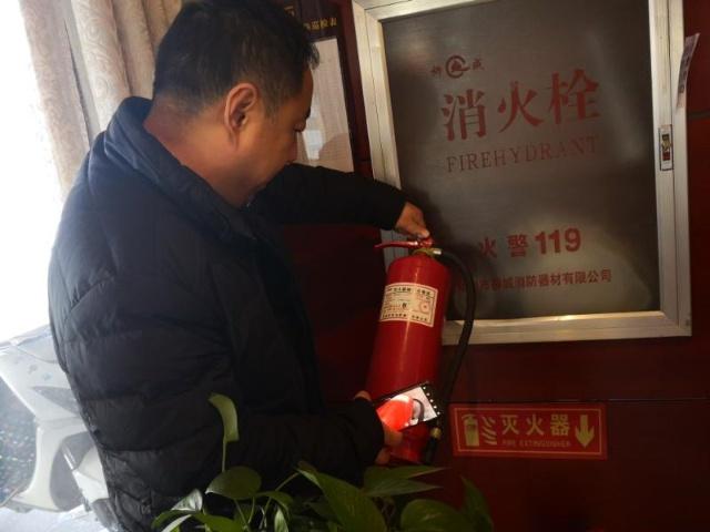 青秀佳苑社區開展消防安全大檢查